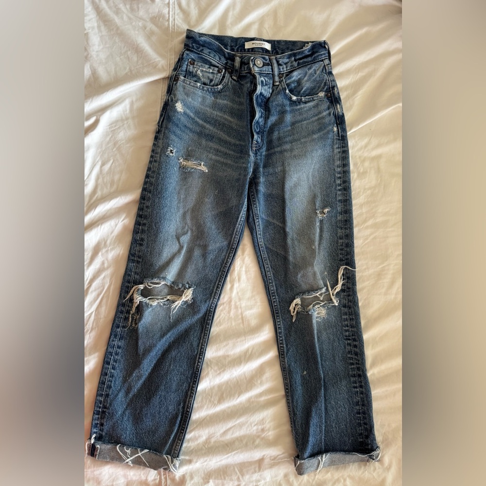Moussy Vintage distressed denim jeans size 24